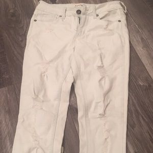 Bullhead Ripped Skinny Jeans